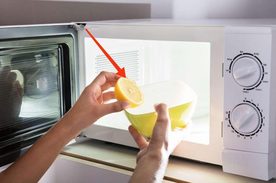 Простой домашний способ очистить микроволновую печь практически от любых загрязнений / Оффтопик / iXBT Live