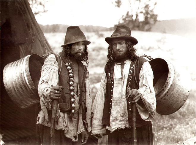 Русско-цыганский разговорник • Arzamas